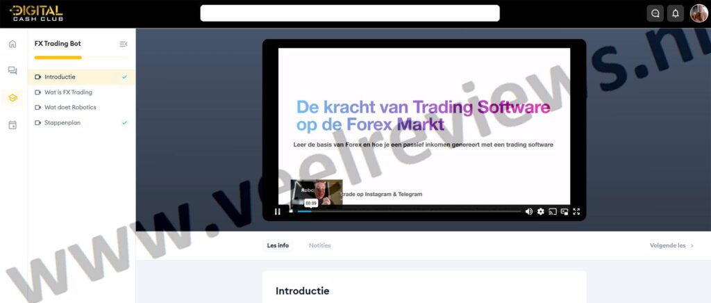 Op deze foto zie je FX Trading Bot van de Digital Cash Club (Tijn Strikker)